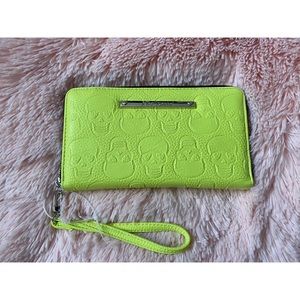 NWOT Betsey Johnson Skull Wallet